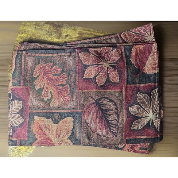 Fall Leaves Placemats Set of 4 & Table Runner Tapestry Reds Oranges Autumn Color - Picture 9 of 9